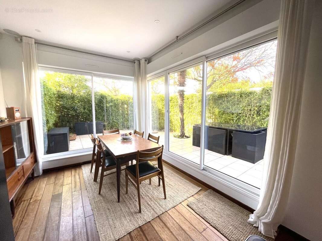 Maison à RUEIL-MALMAISON