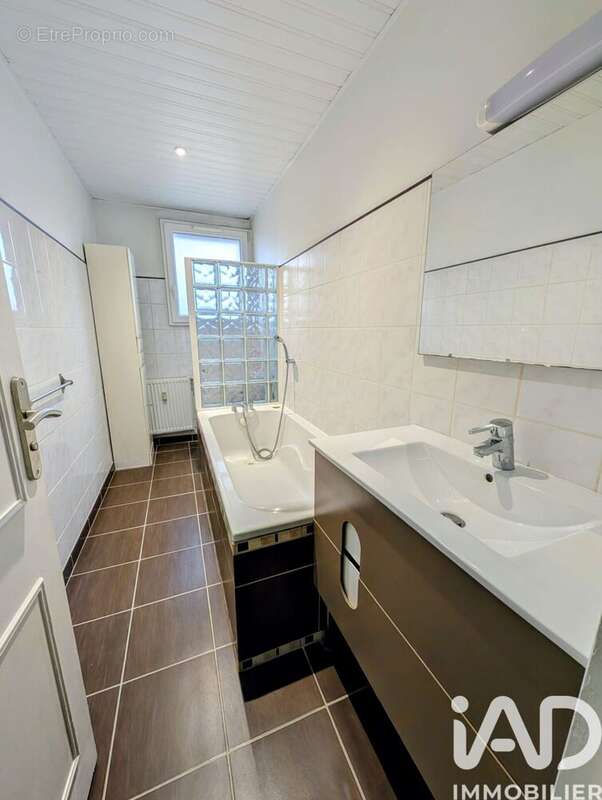 Photo 6 - Appartement à EZANVILLE