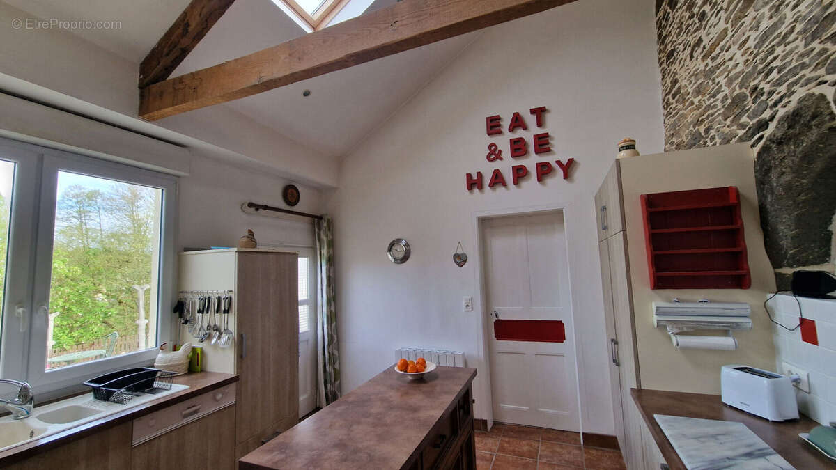 Maison à LA TRINITE-PORHOET