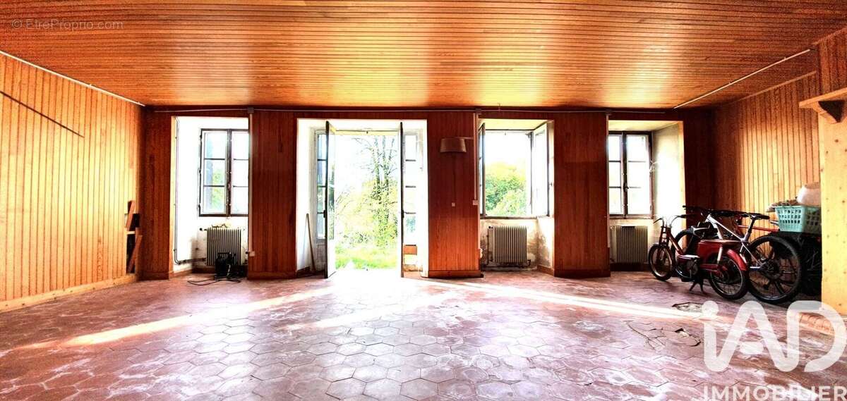 Photo 3 - Maison à JUILLAC