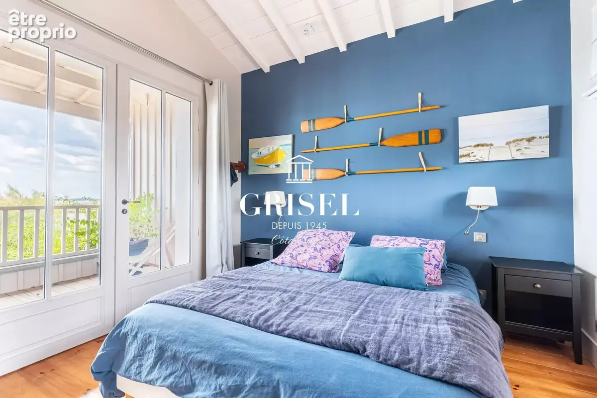 À Vendre  Maison d'Exception avec Vue Panoramique sur le Bassin d'Arcachon - photo 13