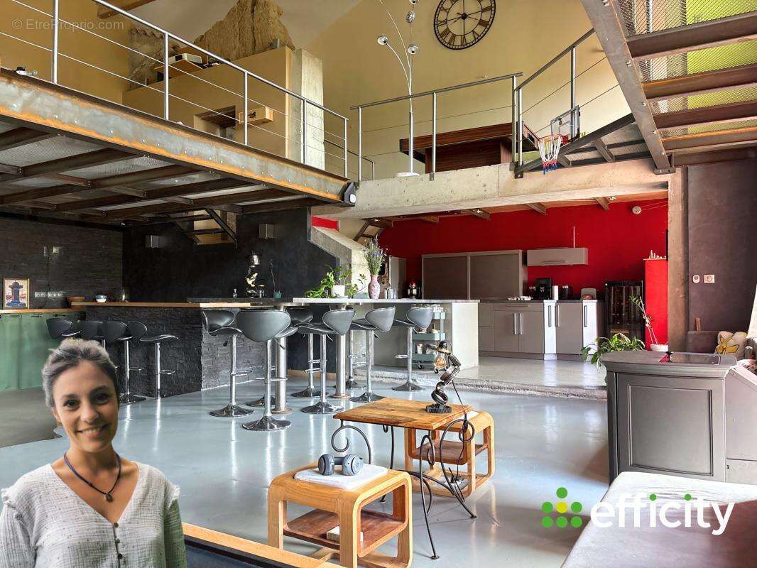Maison 208 m² à Montbrison  - photo 21