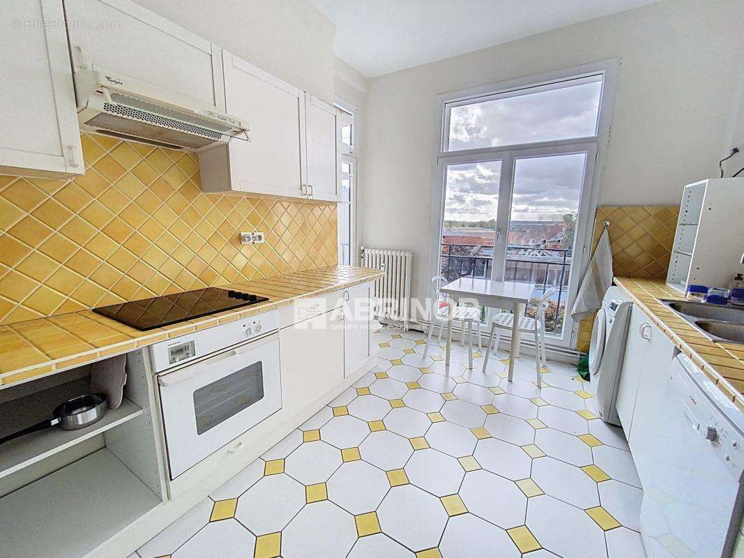 Appartement à MARCQ-EN-BAROEUL