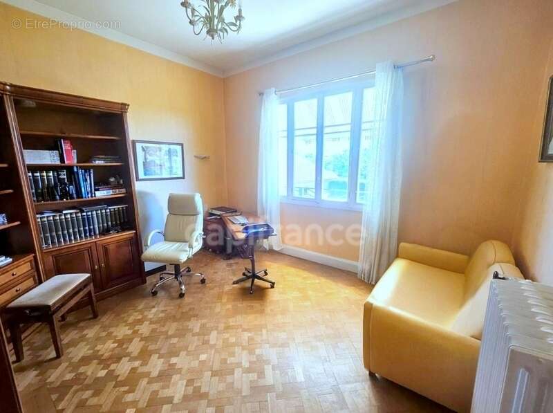 Maison de caractère 225m2 avec piscine chauffée - photo 6