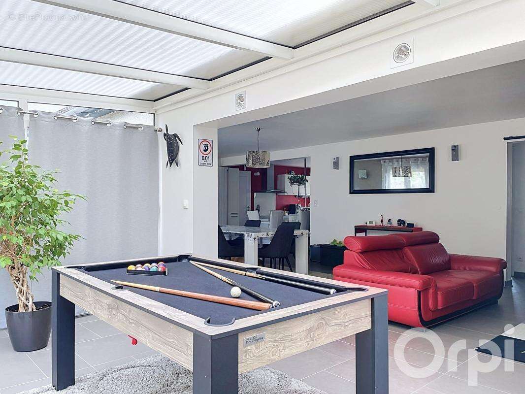 MAISON 7 pièces 147m2 à Longjumeau (Balizy) - photo 7