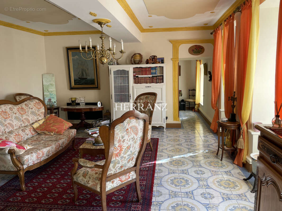 Maison à SAINTE-COLOMBE