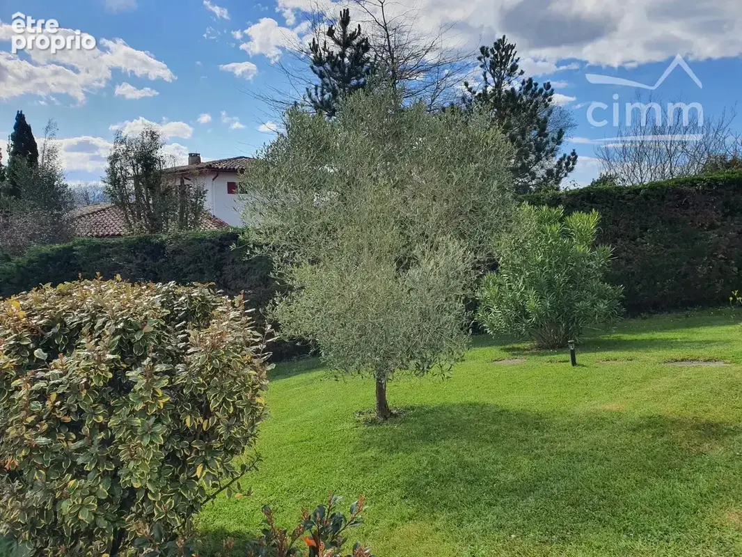 Appartement type 4 avec jardin et piscine - photo 2