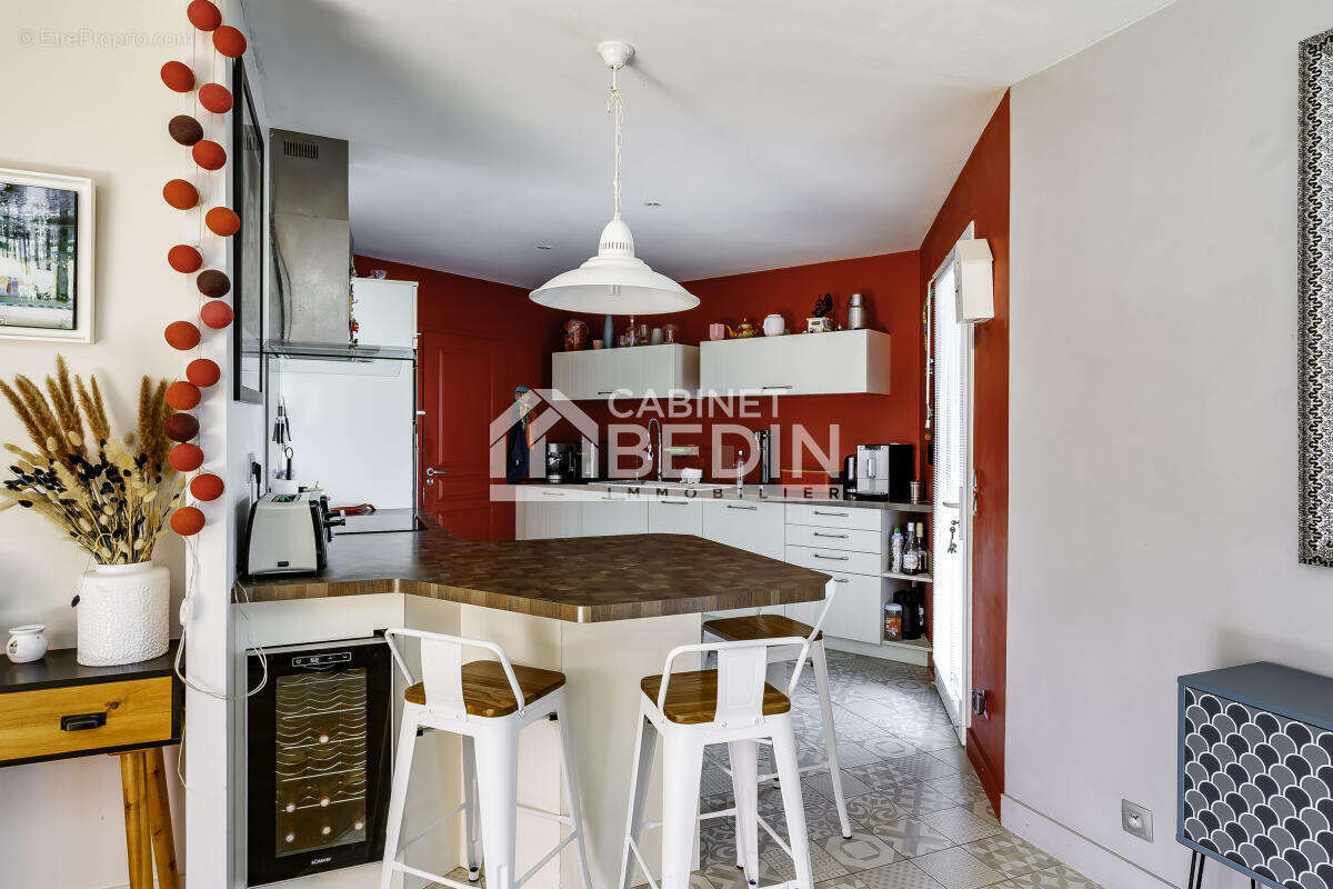 Maison à SAINT-ANDRE-DE-CUBZAC