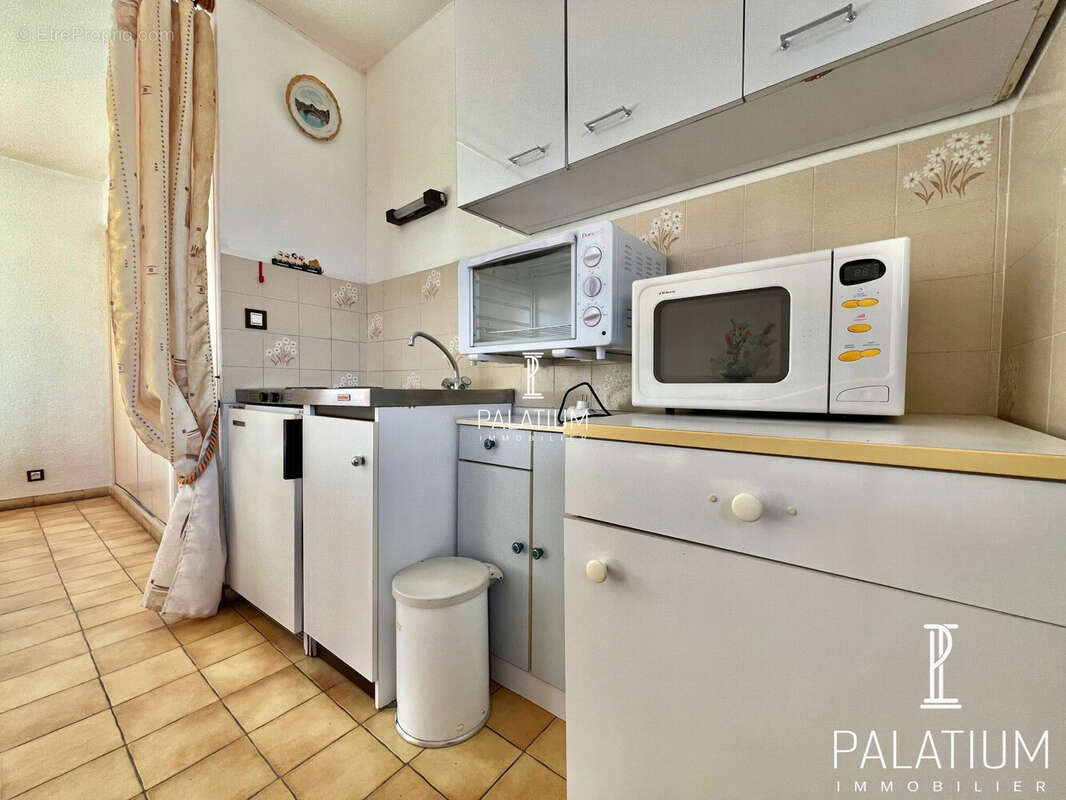 Appartement 25 m² à Greoux-Les-Bains  - photo 7
