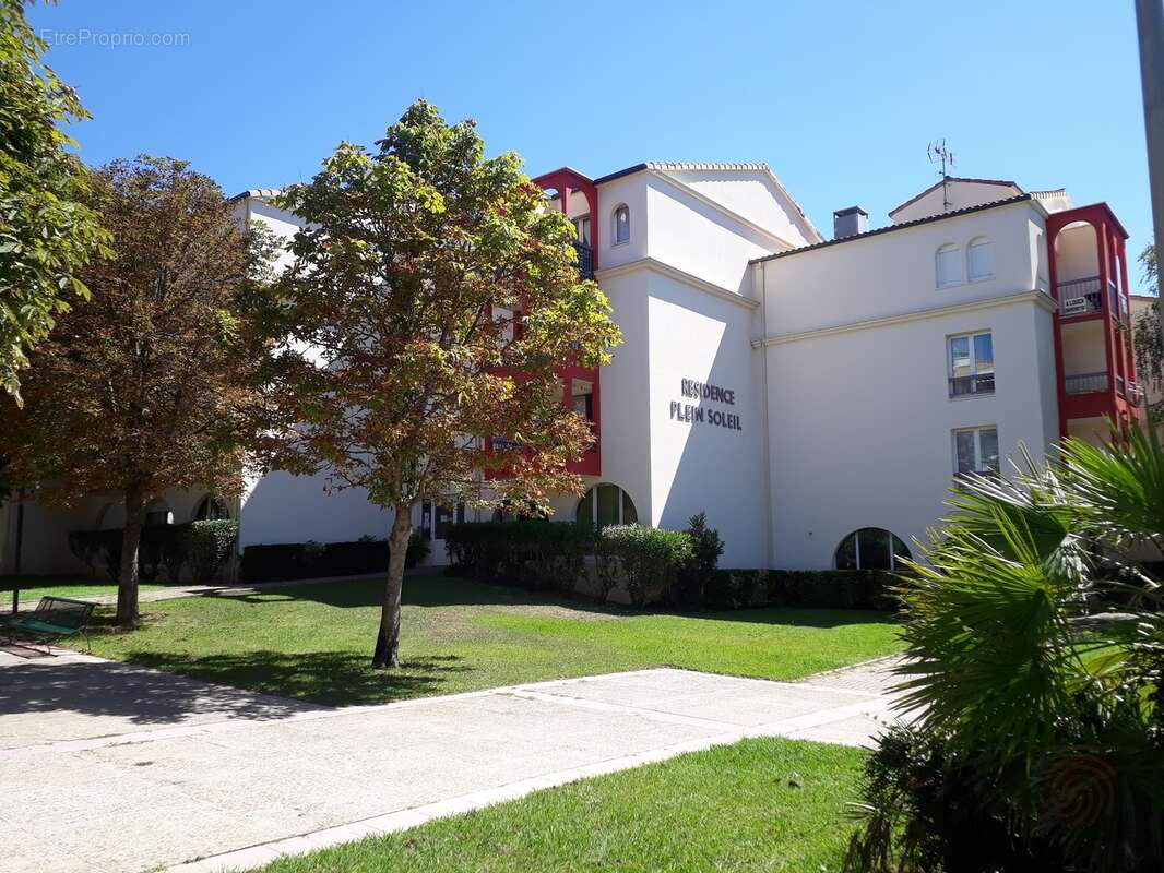 Appartement à LAMALOU-LES-BAINS