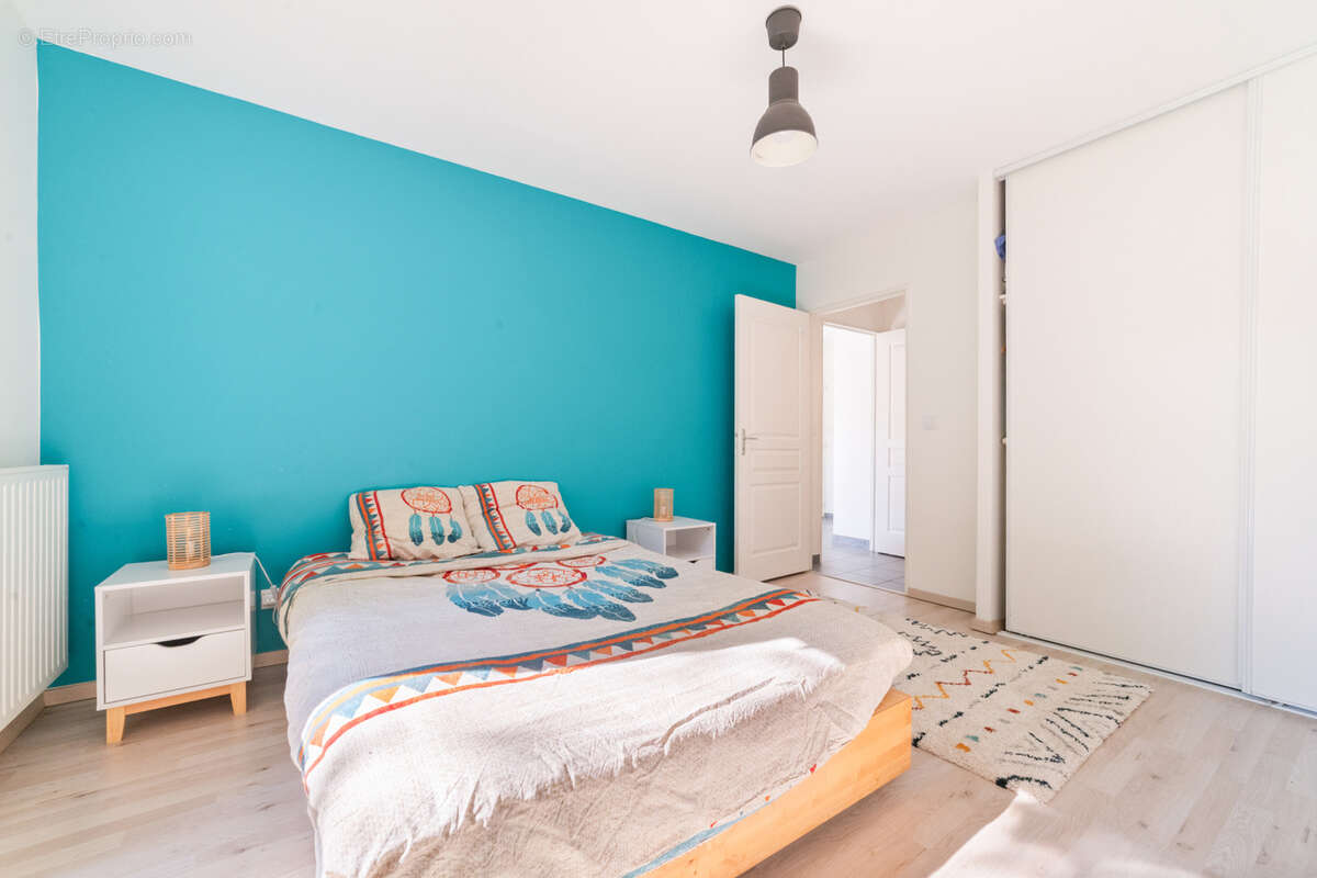 Appartement à SAINTE-FOY-LES-LYON