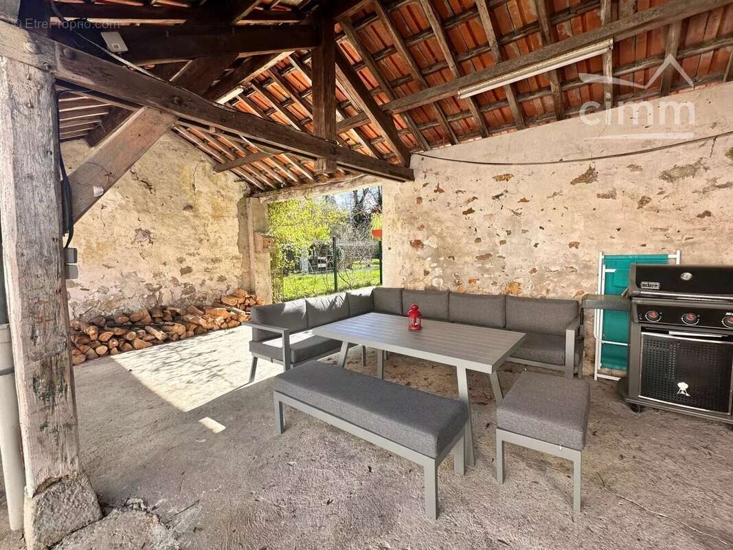 Maison à CONGIS-SUR-THEROUANNE