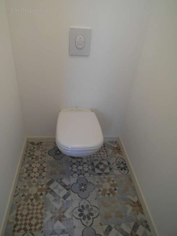 Appartement à MARSEILLE-1E