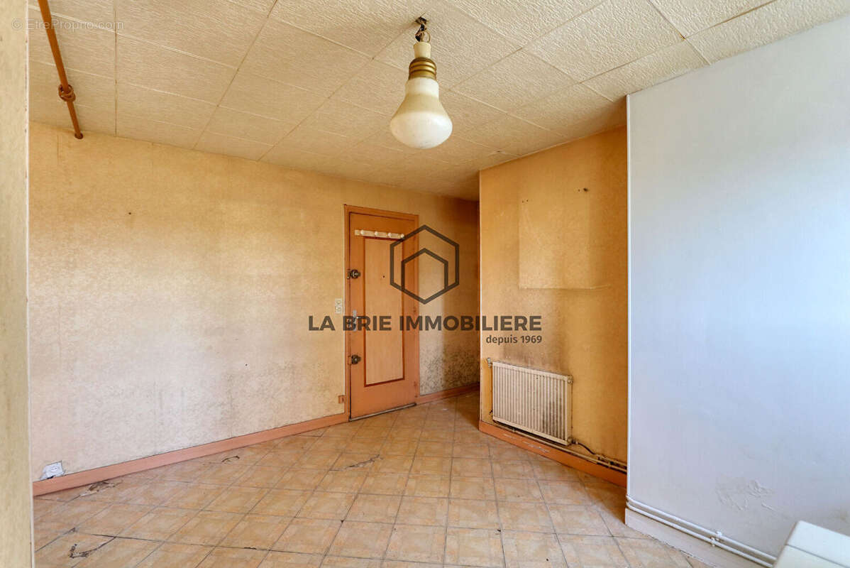 Appartement à VALENTON