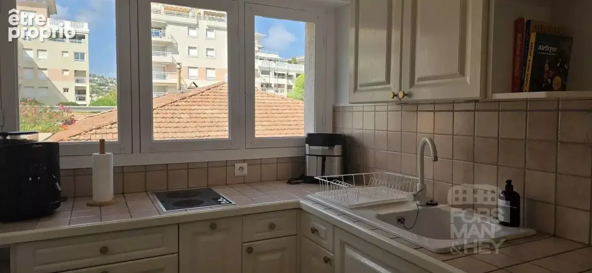 Golfe-Juan: Appartement en front de mer - photo 6