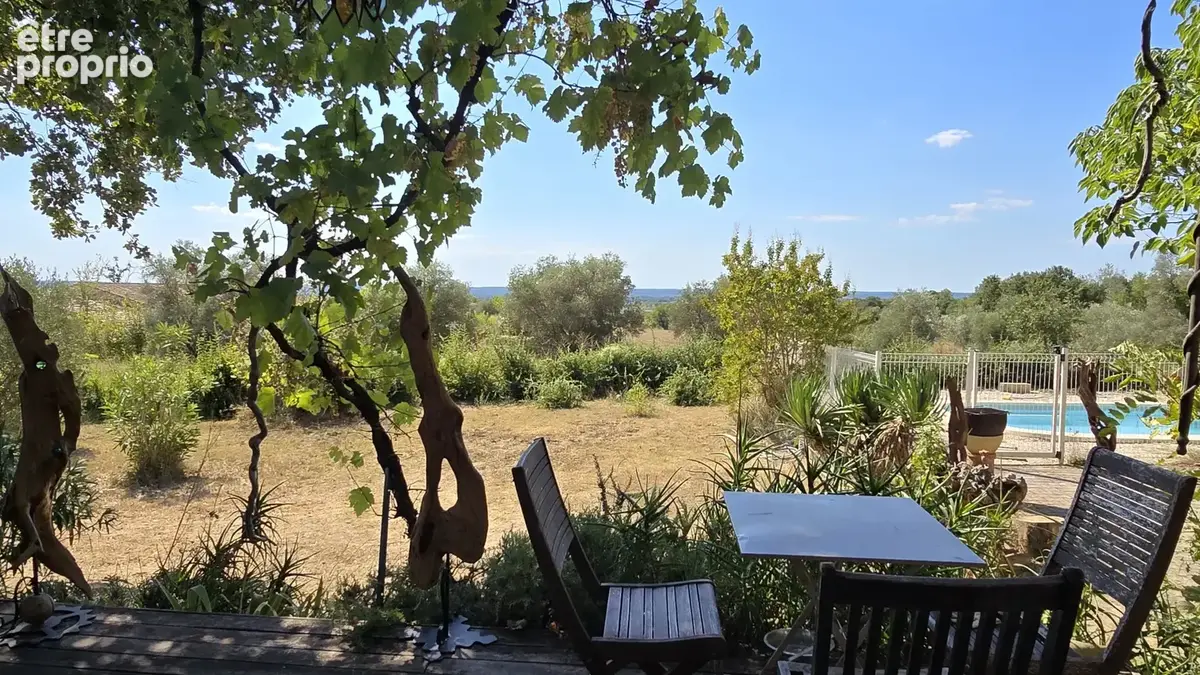 Maison 4 ch jardin piscine + terrain constructible - photo 10