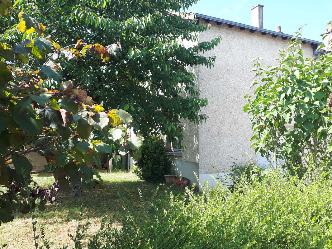 Maison à CHATELLERAULT