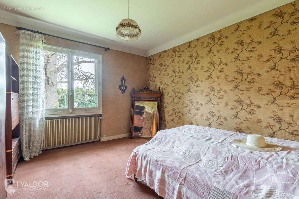 Maison à VILLEFRANCHE-SUR-SAONE