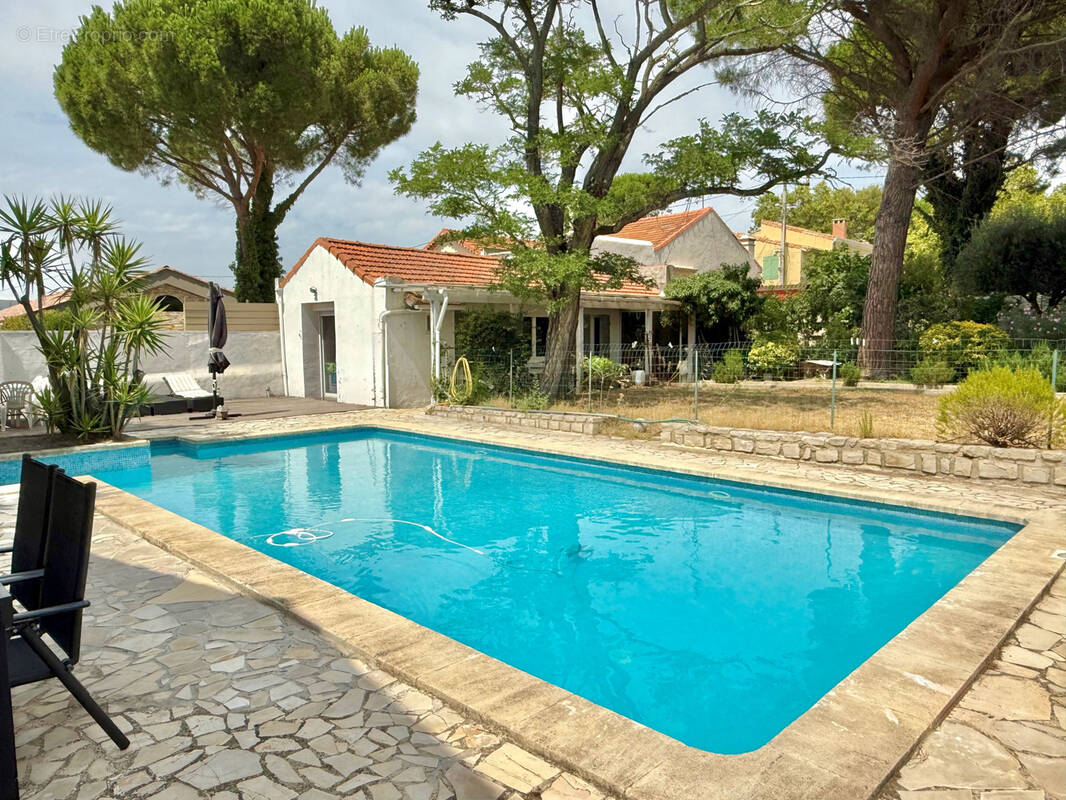 Maison à MARSEILLE-12E