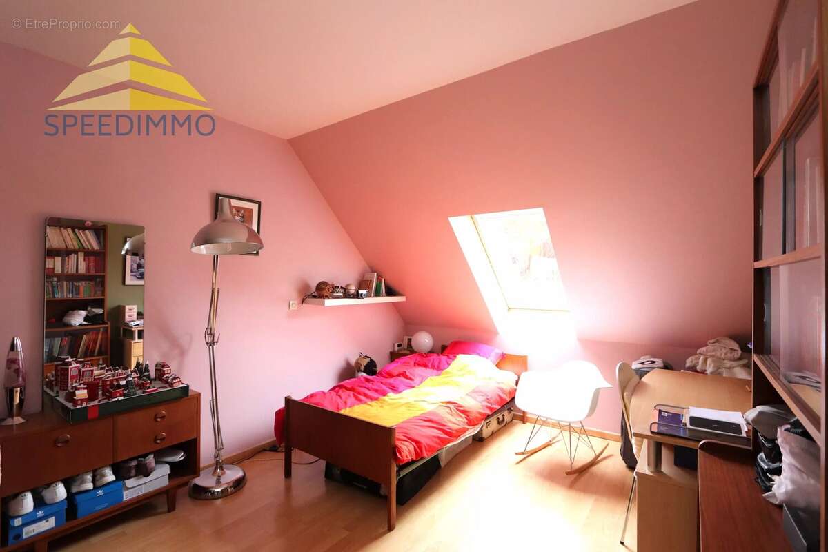 Maison à BOUSSY-SAINT-ANTOINE