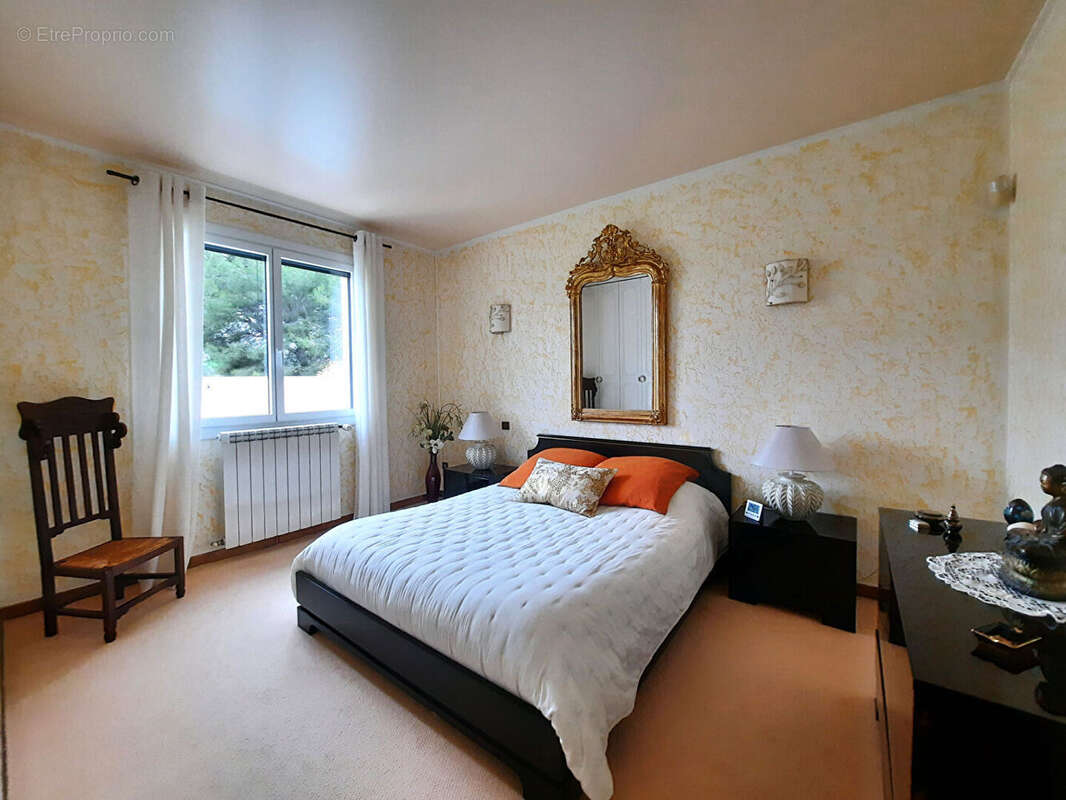 Maison à JONQUIERES