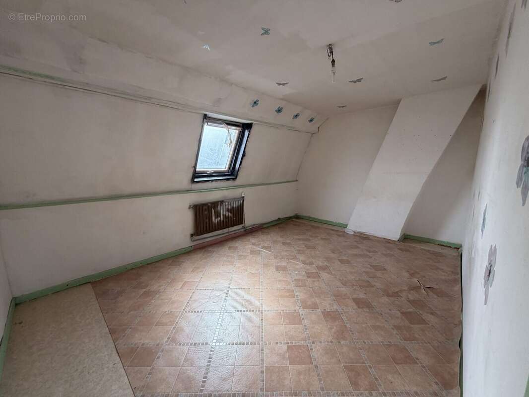 Appartement 105 m² à Roubaix  - photo 4