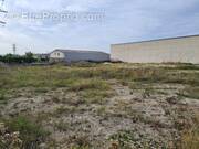 Terrain à CERNAY-LES-REIMS