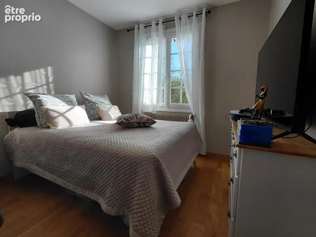 Maison chaleureuse 81 m2 quartier croix gerogette le mans - photo 13