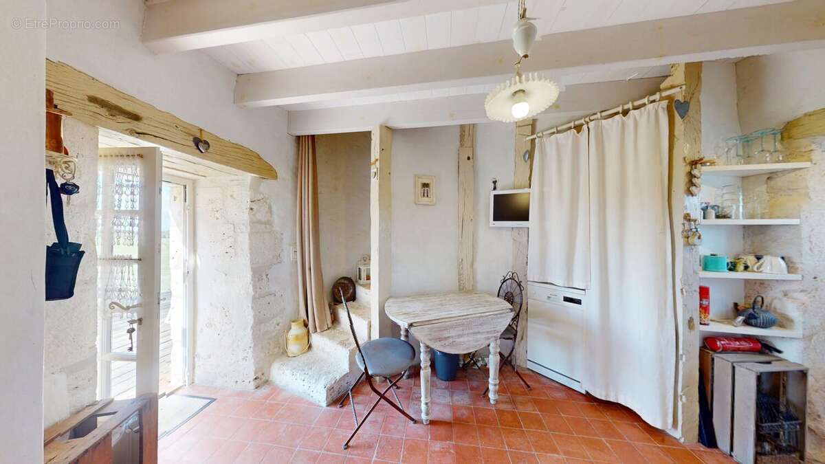 Maison à MAUVEZIN