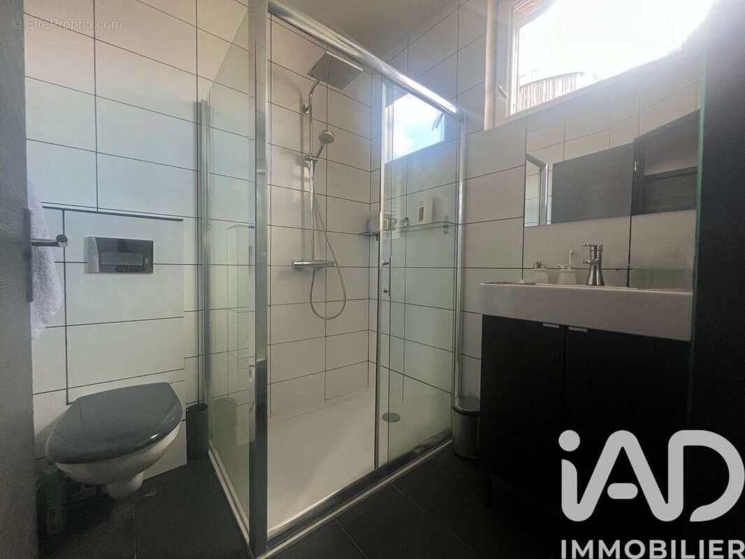 Photo 6 - Maison à SURESNES