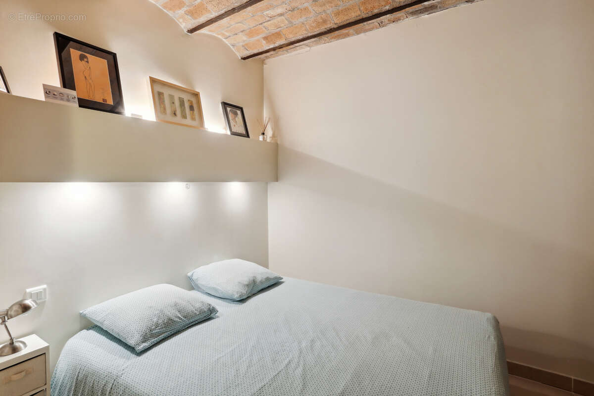 Appartement à PARIS-3E