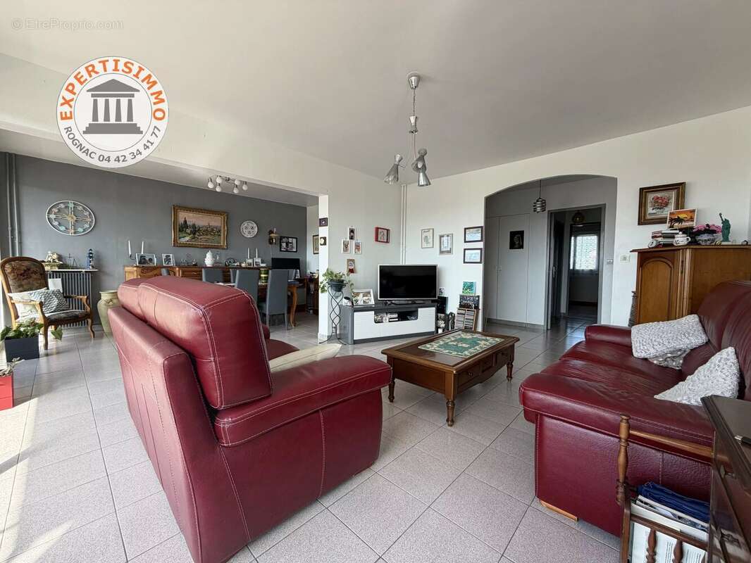 Berre - grand t4 100m² - vue panoramique - photo 2
