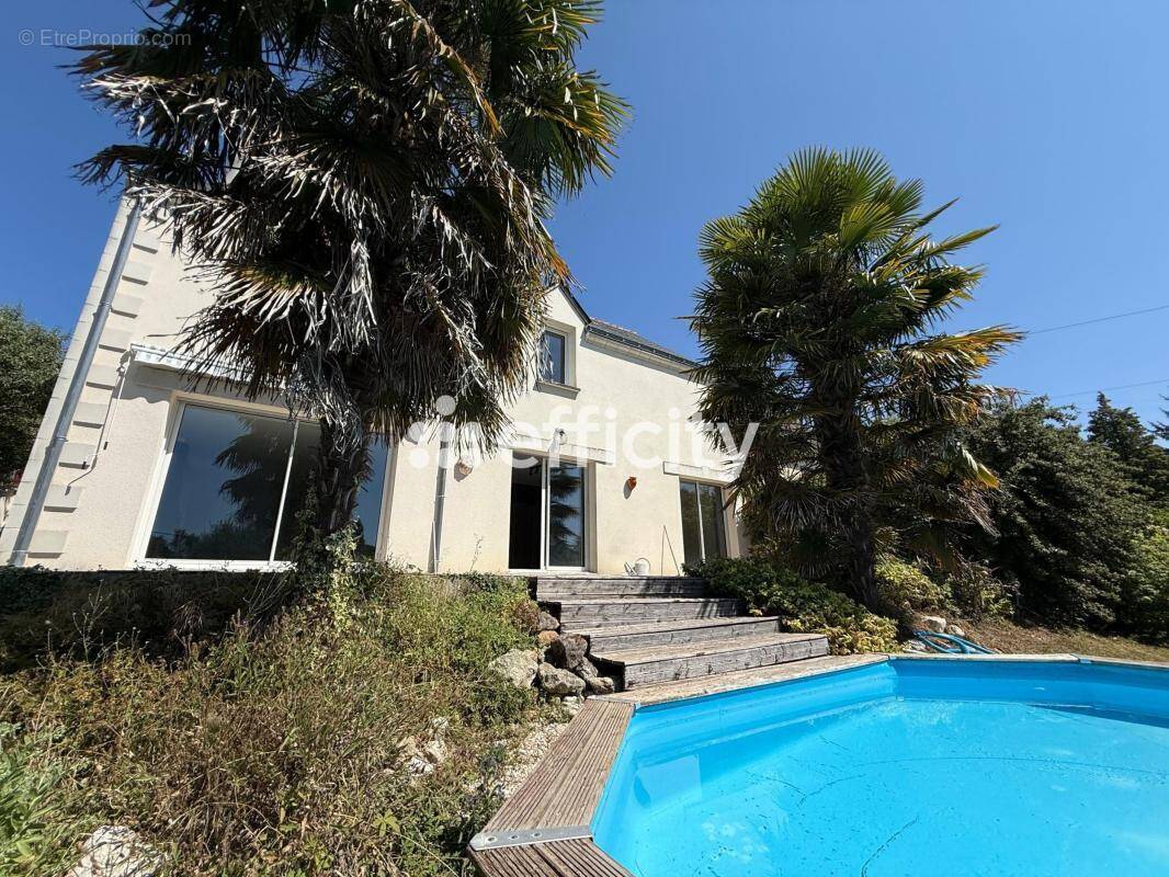 Maison à SAINT-EPAIN
