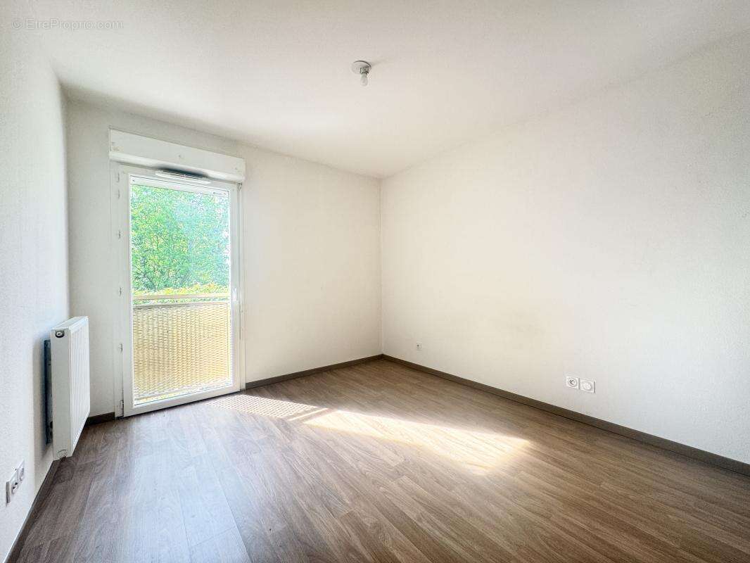 Appartement à VILLENAVE-D'ORNON