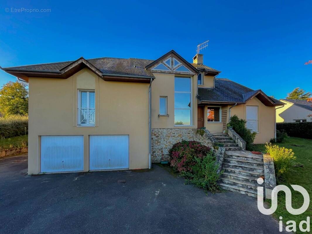 Photo 1 - Maison à RIGNAC