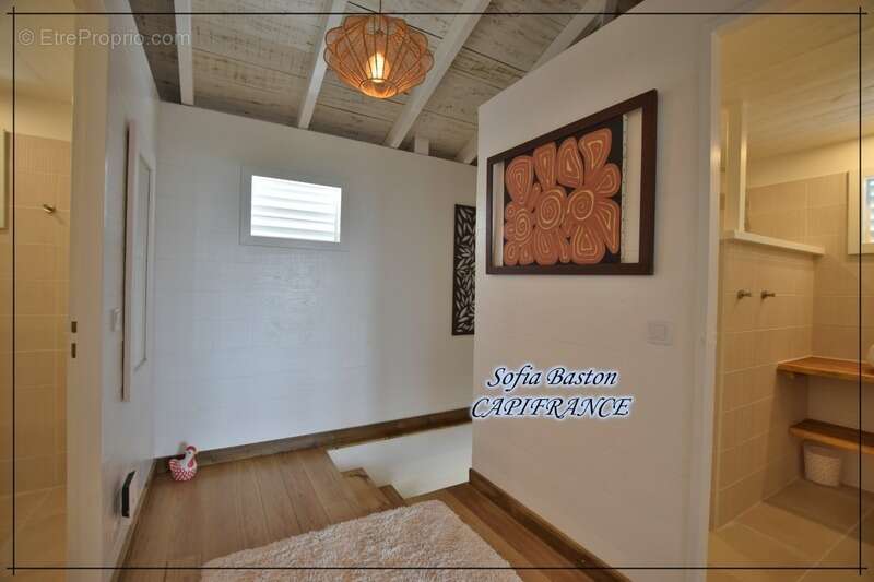 Maison à LES TROIS-ILETS