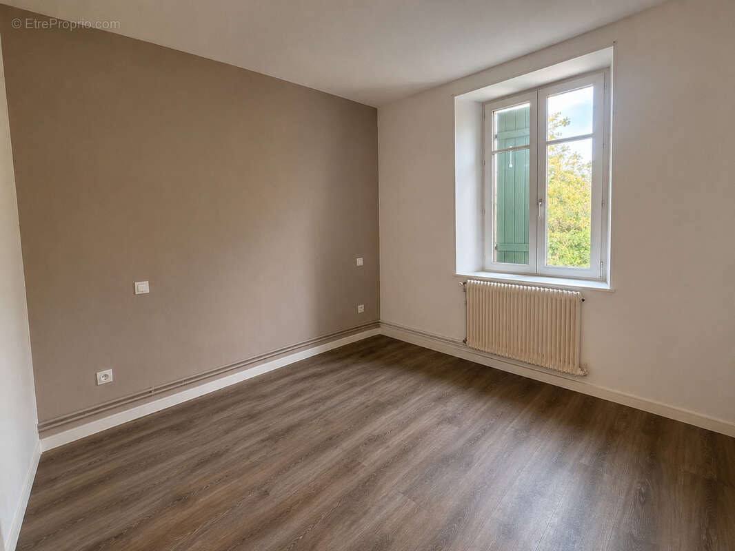 EPINAL Appartement Type F4 - 74,28 m2 - photo 6
