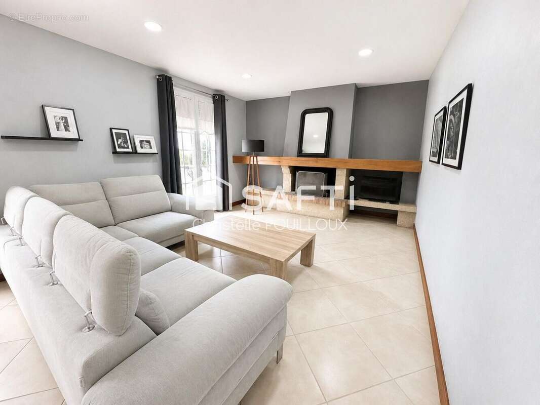 Photo 2 - Maison à COULON