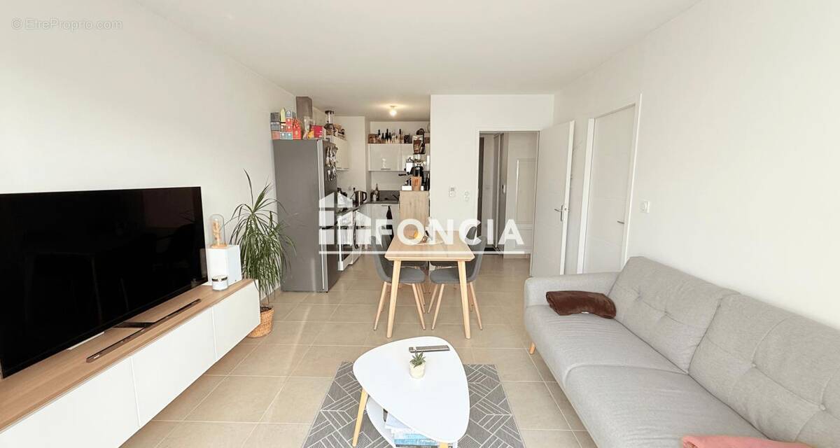 Appartement à BEZANNES