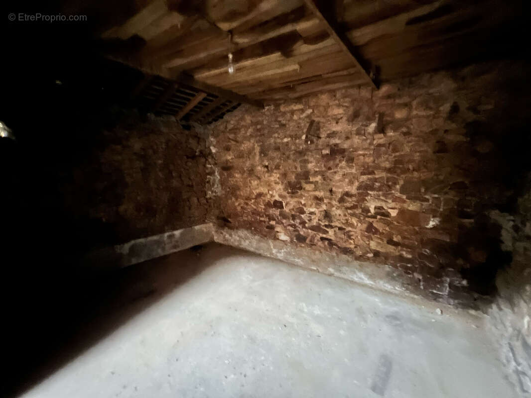 Maison à SION-LES-MINES