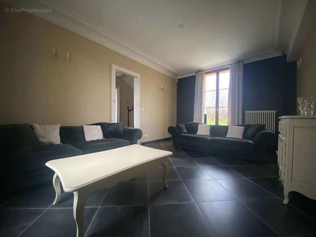 Maison à LE GROS-THEIL