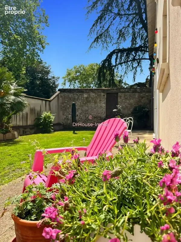 Maison 8 pièces 260 m² à vendre à Chatellerault (86100) - photo 3
