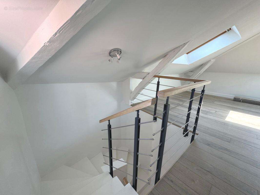 Appartement à MAREIL-MARLY