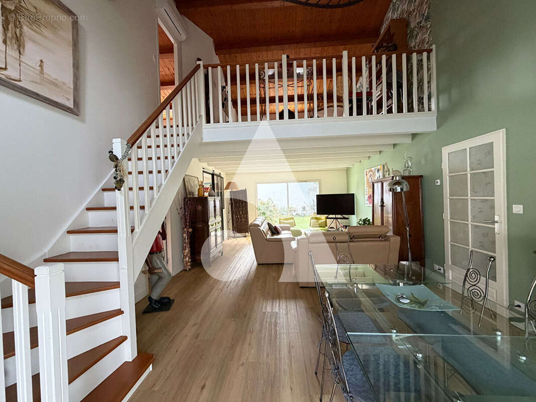 Maison à LA ROCHELLE