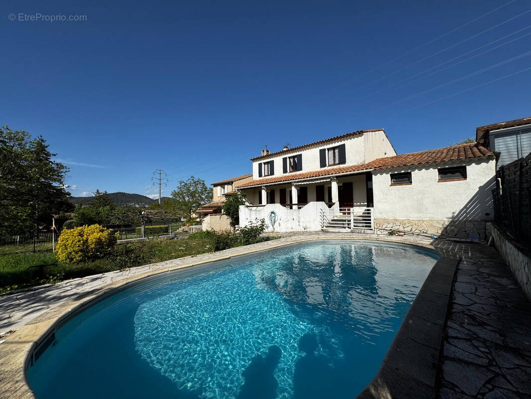 Maison à MANOSQUE