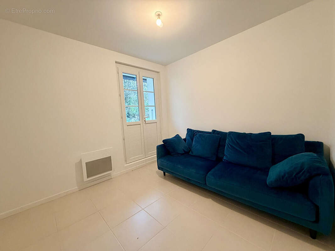 Appartement à FLOURENS