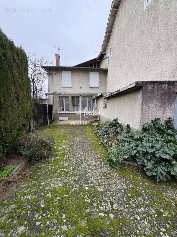 Maison à BEAUMONT-LES-VALENCE