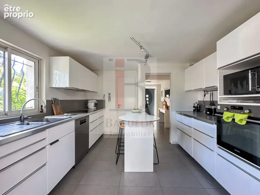 Maison 6 pièces 178 m² à vendre à Fouras (17450) - photo 5