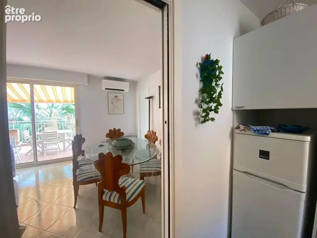 Menton Boulevard De Garavan. Magnifique appartement avec vue mer - photo 2