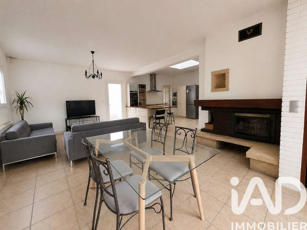Photo 4 - Maison à SARCELLES